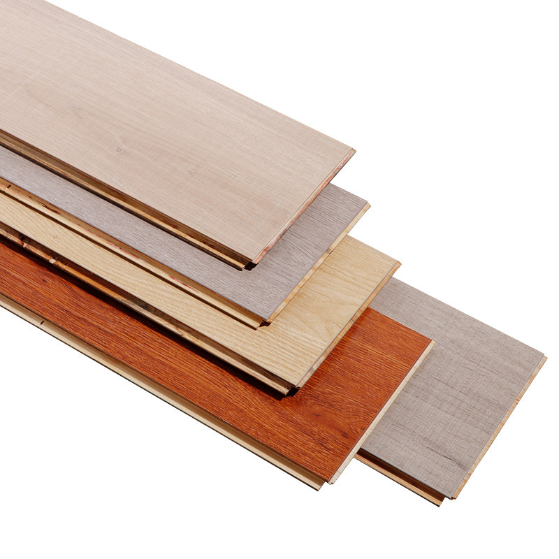 罗欣新三层多层实木复合地板环保家用地暖12mm橡木厂家直销防水15
