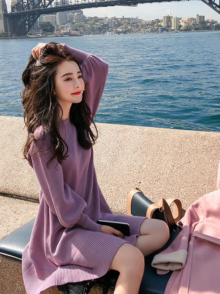 针织连衣裙2021春季新款韩版复古灯笼圆领中长连衣裙