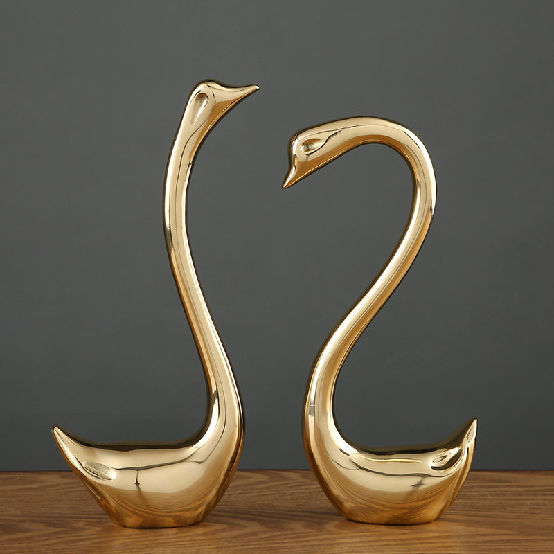 黄铜天鹅装饰闺蜜情侣高档实用创意独特轻奢摆件