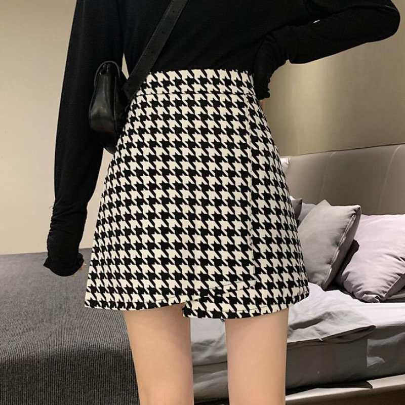 大码不规则千鸟格半身裙设计感小众高腰包臀裙女胖mm遮肚a字短裙