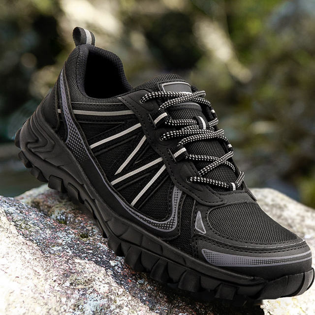 Anywell graphene men's outdoor climbing sports 2020 spring and autumn new non-slip wear-resistant high-top hiking shoes Anywell graphene men's outdoor climbing sports 2020 spring and autumn new non-slip wear-resistant high-top hiking shoes