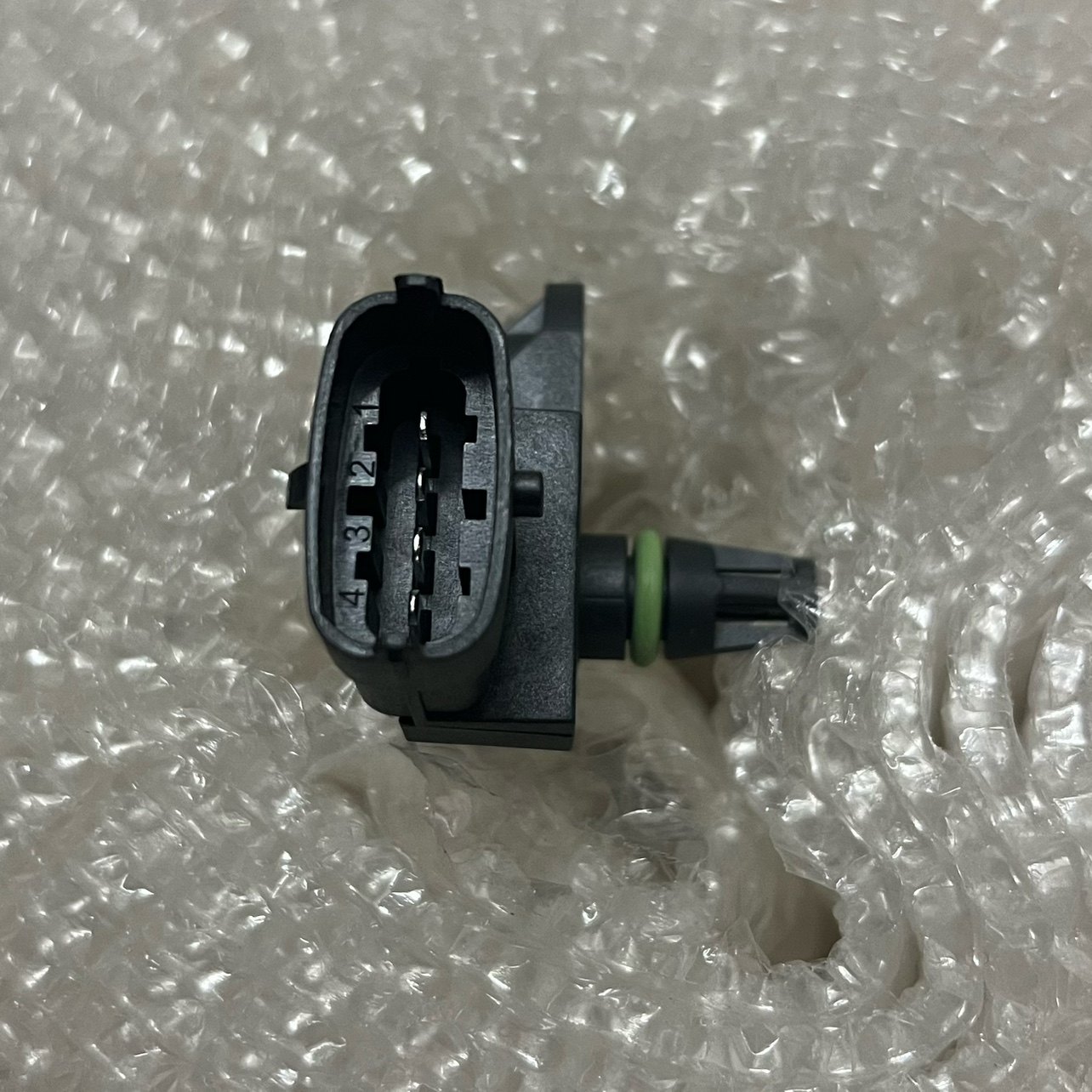 原厂小康东风风光1.5t进气压力传感器空气流量计传感器