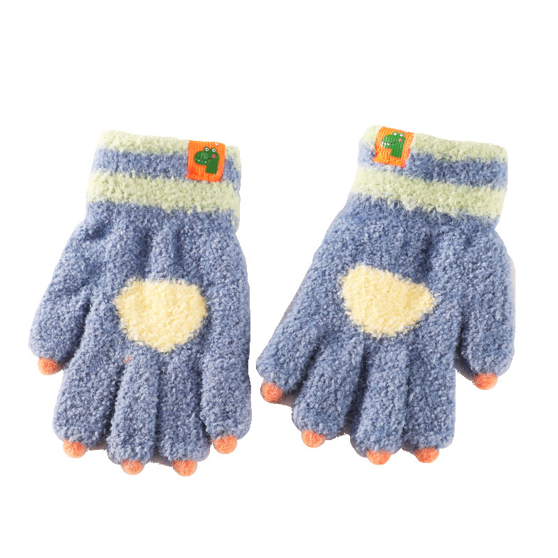 儿童手套冬季保暖防寒柔软宝宝可爱卡通爱心手套