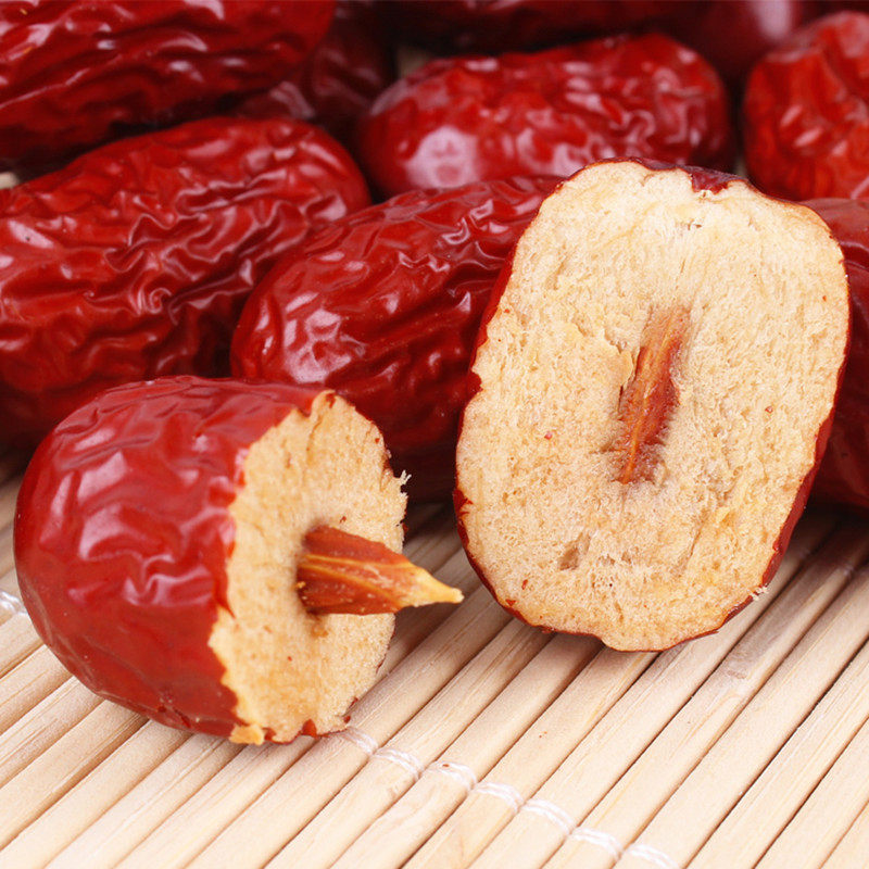 新疆灰枣500g袋装颗粒饱满甘甜干吃零食核小枣类制品