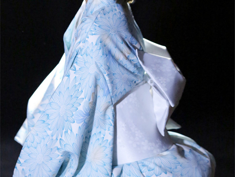 和服蓝色樱花八重和风写真可爱浴衣改良日本民族服装