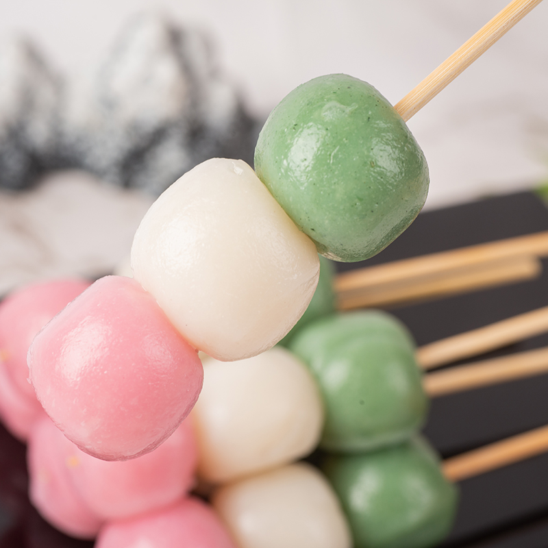 玲珑三色丸子串动漫日式传统美食特产糕点糯米团子开袋即食10串装