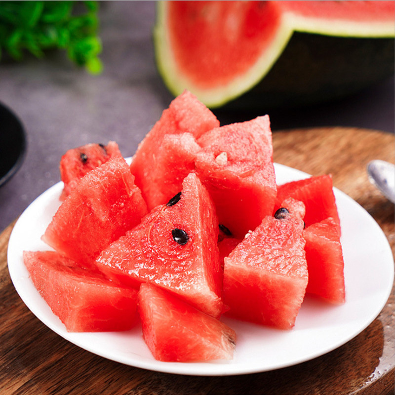 新鲜越南黑美人西瓜当季整箱多汁皮薄香甜水果西瓜