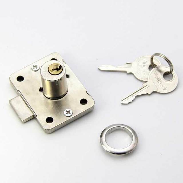 Anti-rust hardware lengthened wardrobe lock cabinet door size key cylinder desk concealed lock old drawer lock old door file Anti-rust hardware lengthened wardrobe lock cabinet door size key cylinder desk concealed lock old drawer lock old door file