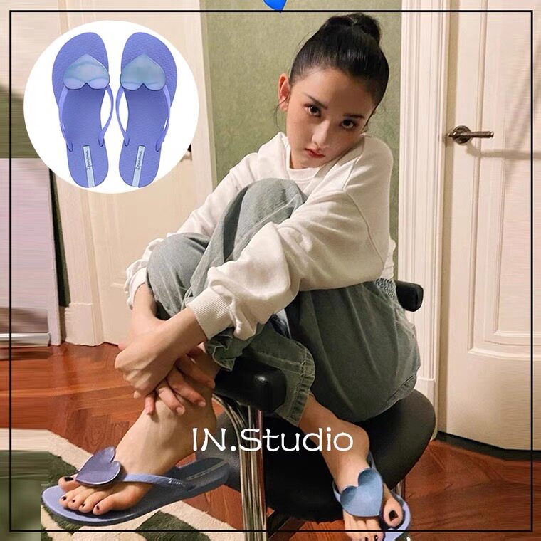 巴西ipajugha明星同款夏季爱心平底防滑时尚沙滩拖鞋爱心人字拖女