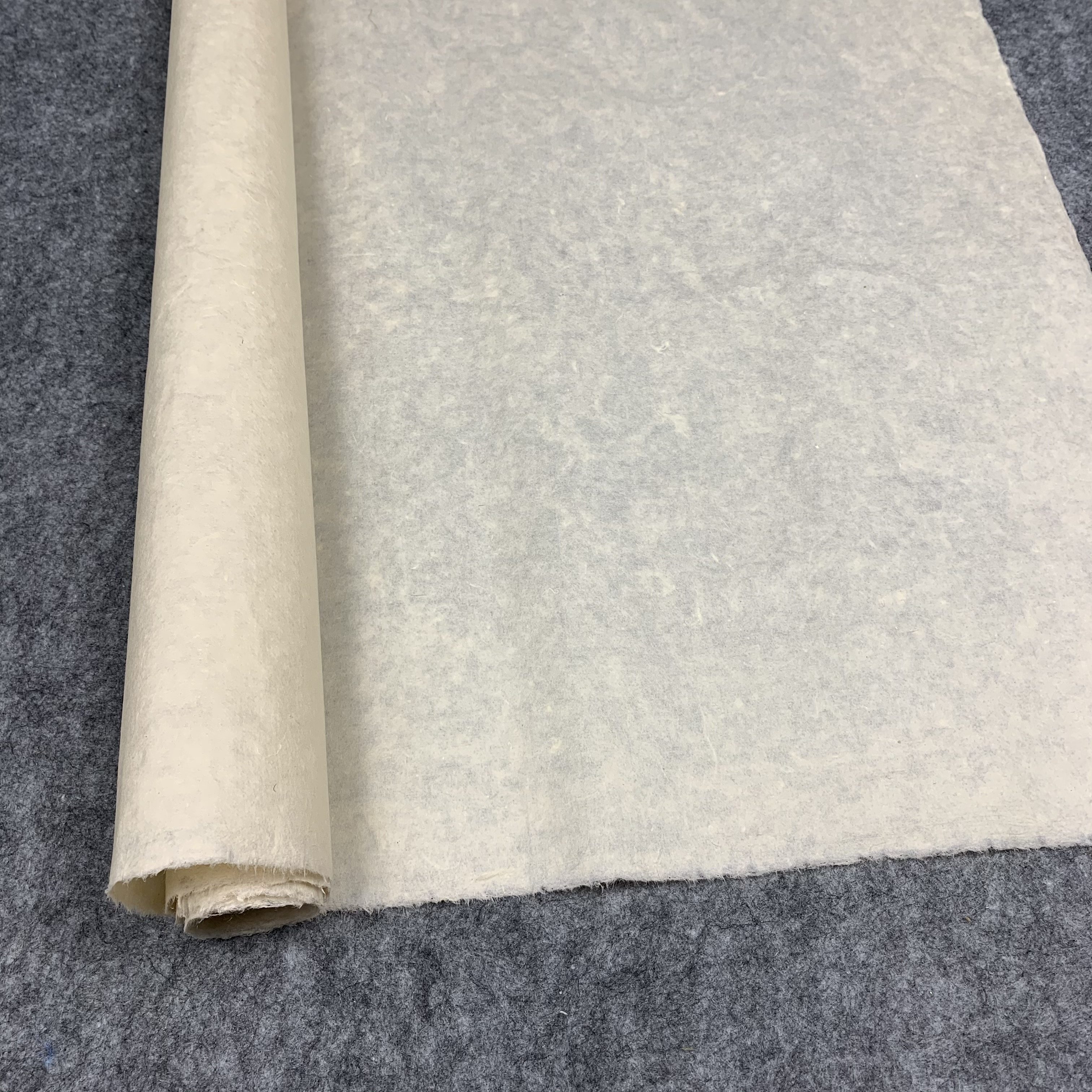 仿古皮纸安徽泾县出口日本半生半熟四尺整张复古宣纸宣纸