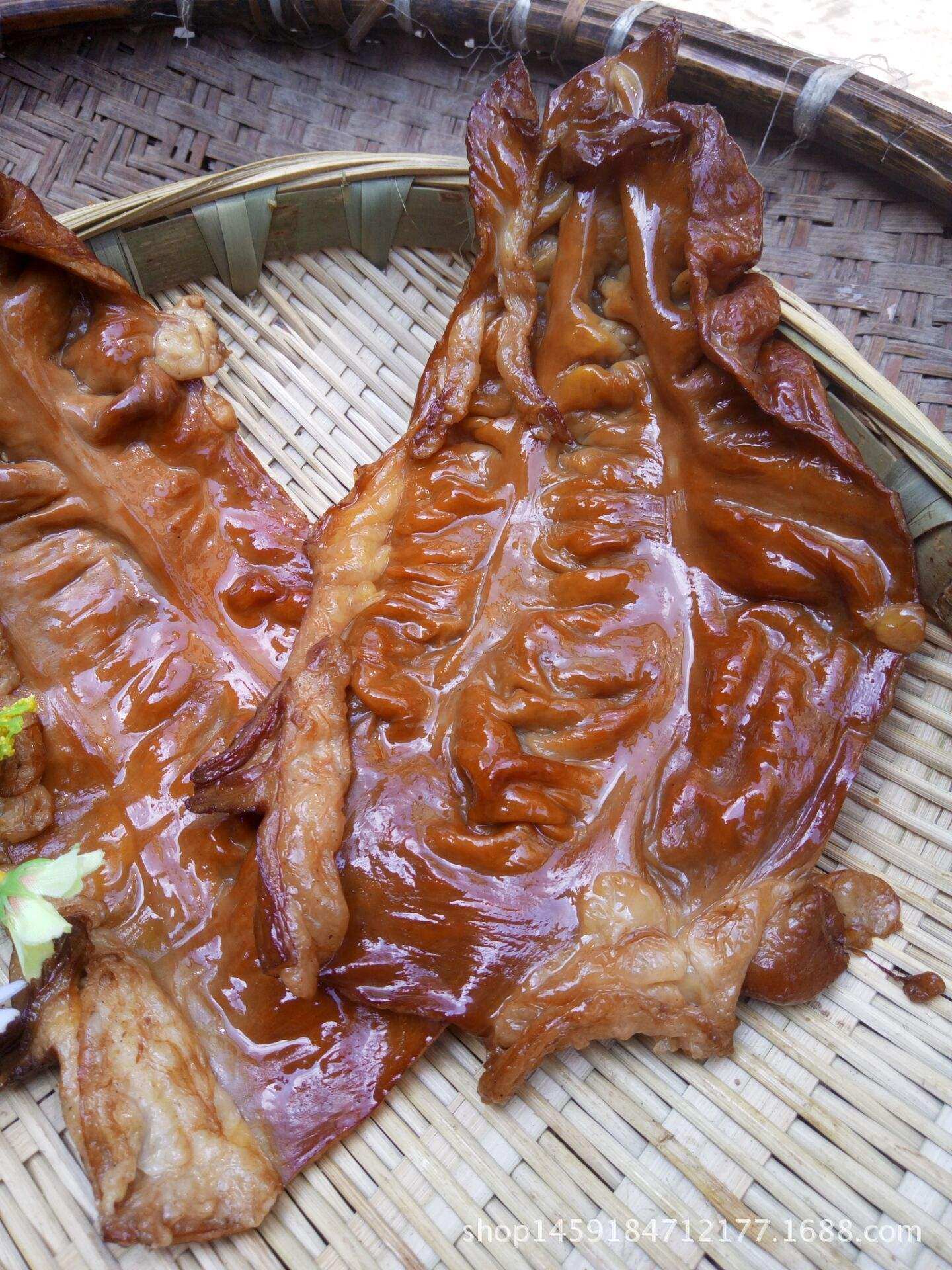 大肠熏腊湖南特产腊肉农家自制柴火烟熏腊肠腊