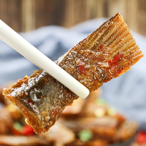 狄师傅洞庭湖鱼尾168g湖南特产麻辣鱼排鱼块特辣精品包装即食零食