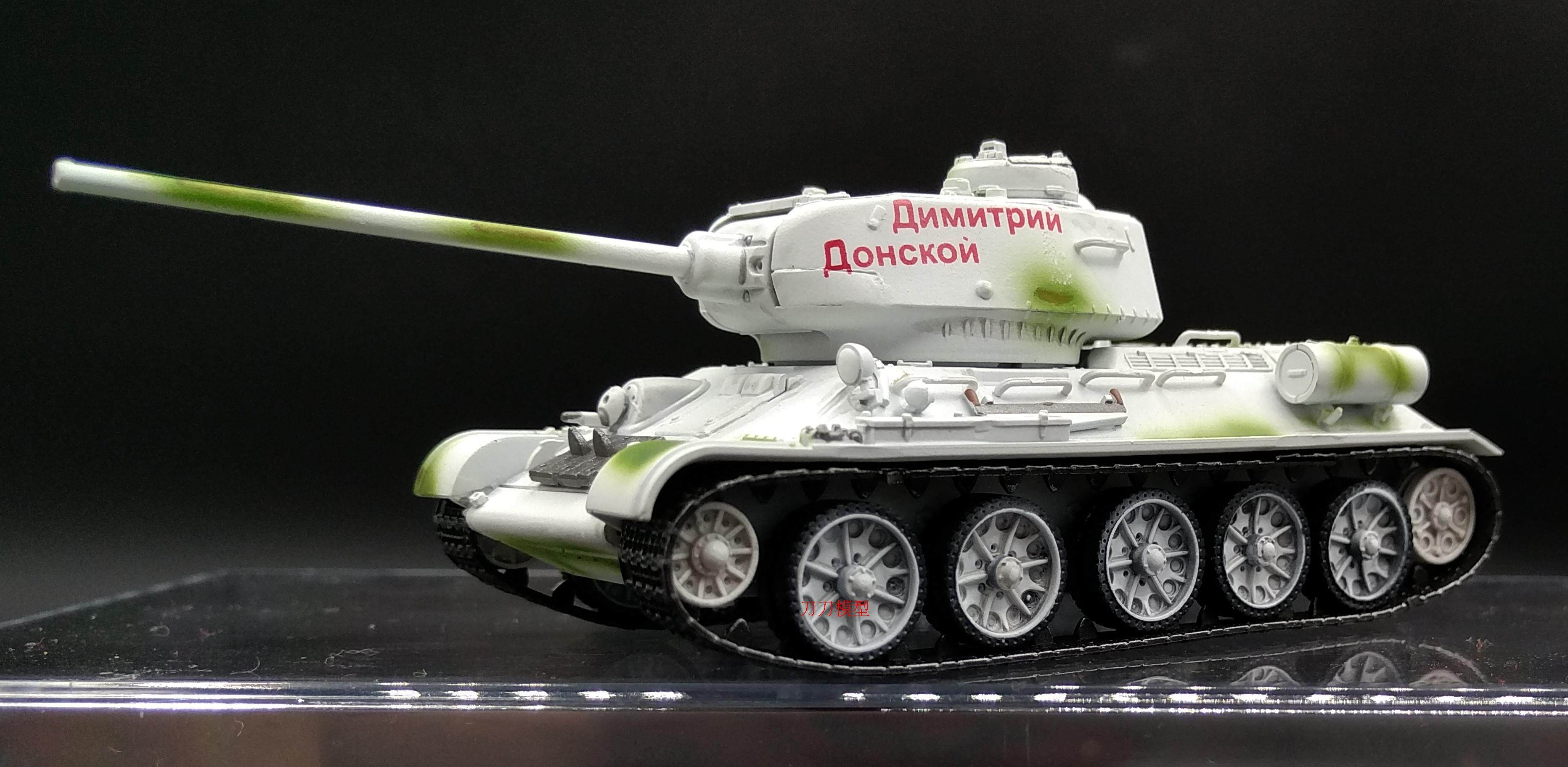 二战苏联t34雪地坦克模型塑料成品仿真威龙坦克