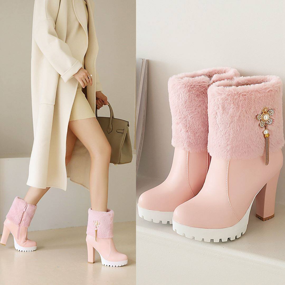 2020新款白色高跟雪地靴短筒女靴秋冬季加厚加绒时尚雪地靴