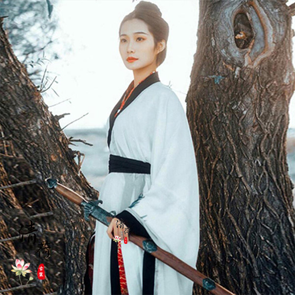 古装影视女侠侠女汉服侠客古风女士骑马大漠民族服装