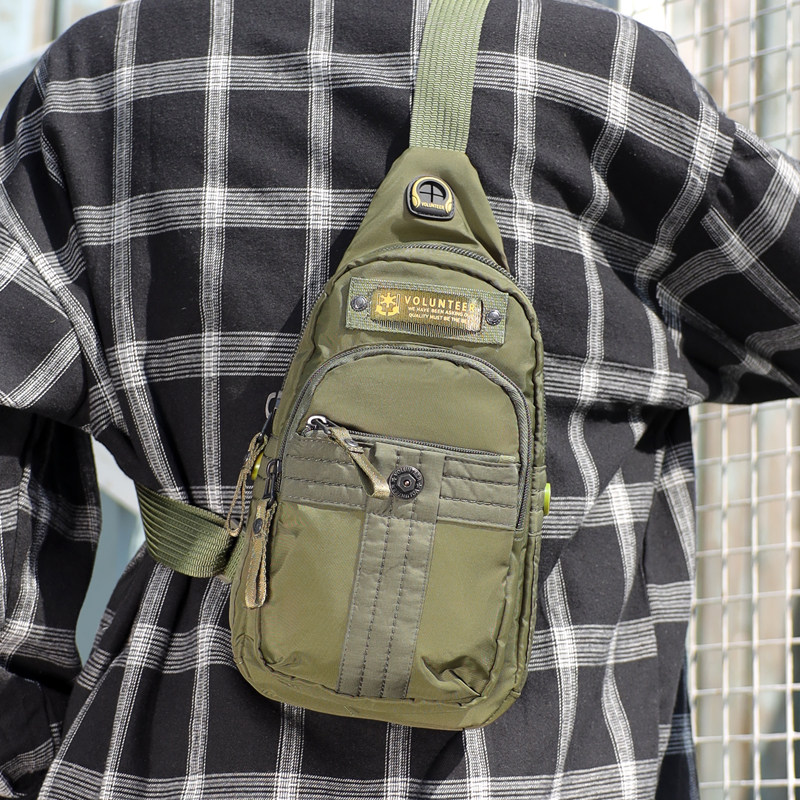 2020新款户外休闲胸包男士牛津布单肩斜挎包运动胸包