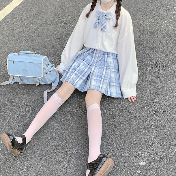 jk白色学生款日中长灯笼制服尖领雪纺宽松衬衫