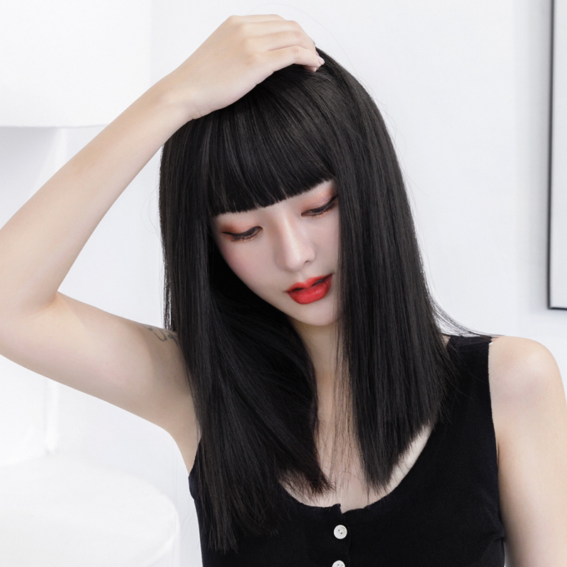 lisa发黑中长刘海漫画同款假发锁骨头套自然日常整顶假发