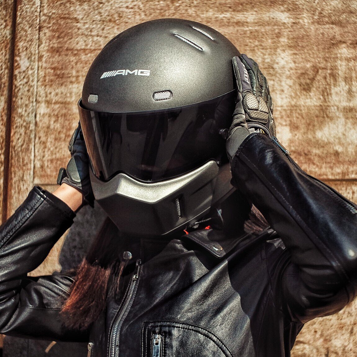 正品辛普森头盔创意simpson外形复刻版本dot安全认证电动车头盔