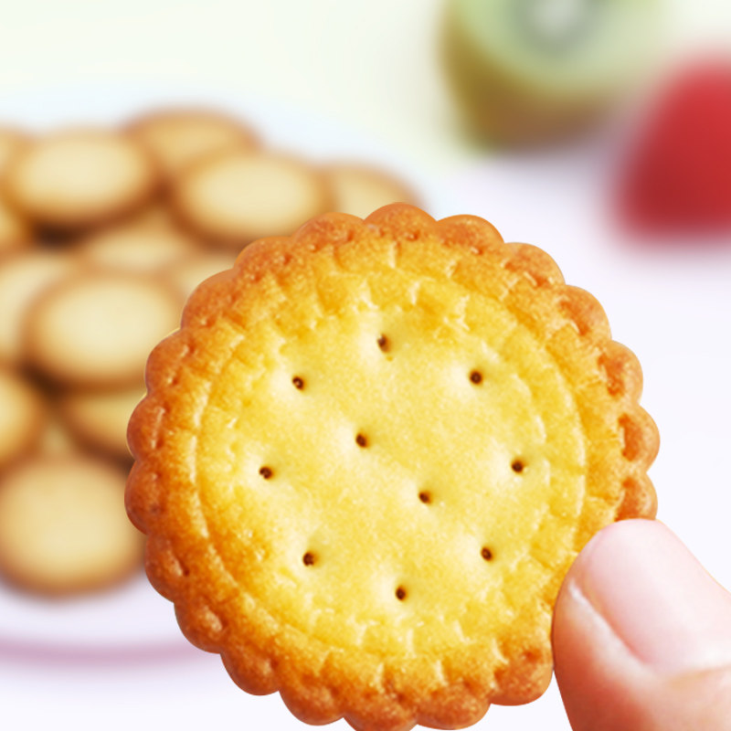 暖小糖日式海盐饼干网红休闲零食早餐代餐薄脆下午茶小圆饼食品