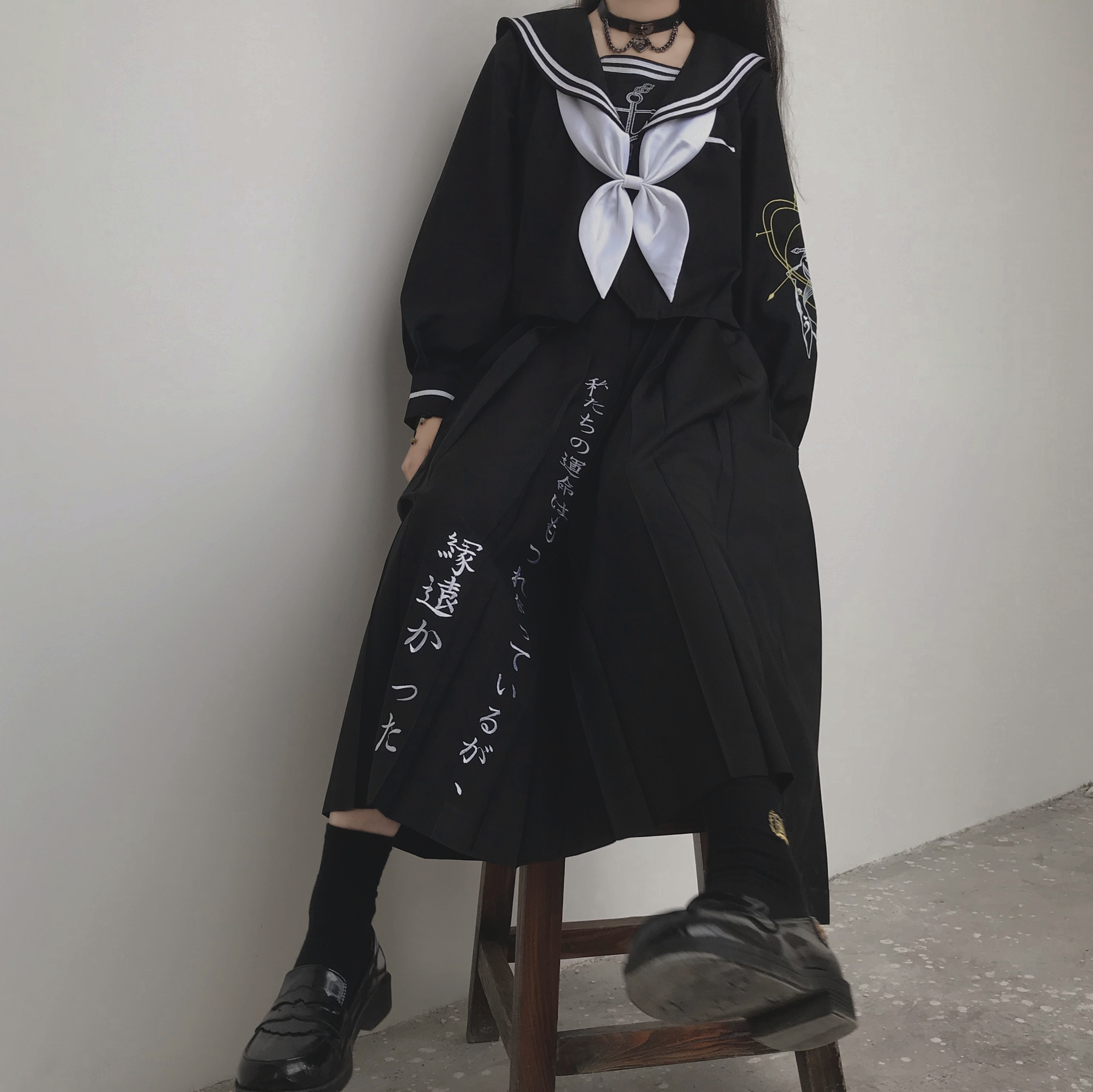 神明恩赐1998原创不良jk长裙刺绣暗黑套装学生校服