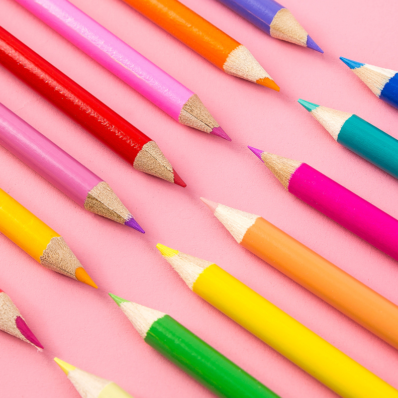 > 小忙人旗舰店 > 彩色笔水溶性画画笔画画工具美术蜡笔150件绘画套盒