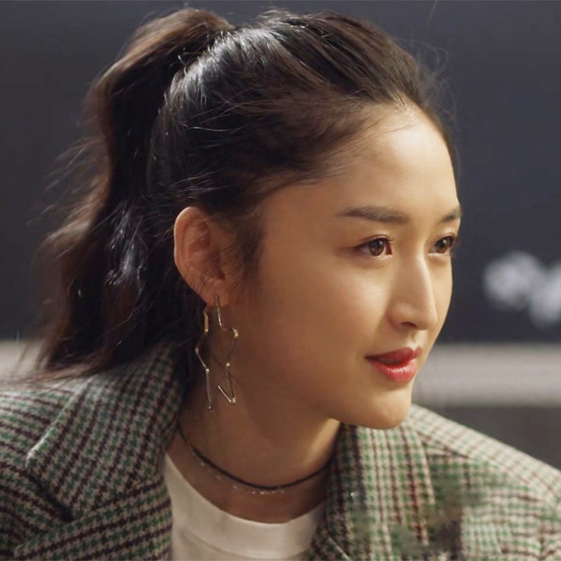 三十而已依依姐同款耳环五角星耳饰圆形大气欧美耳环