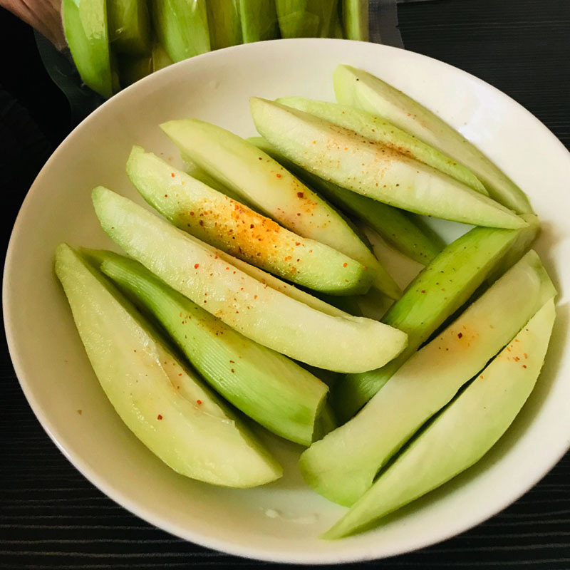 水果芒果广西酸嘢青芒生吃果酸孕妇新鲜象牙芒果