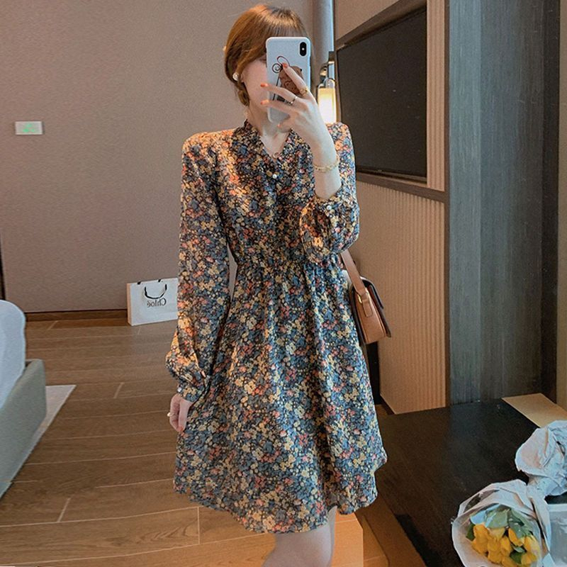 2022年新款春秋小个子法式小众洋气雪纺连衣裙气质小清新碎花裙女
