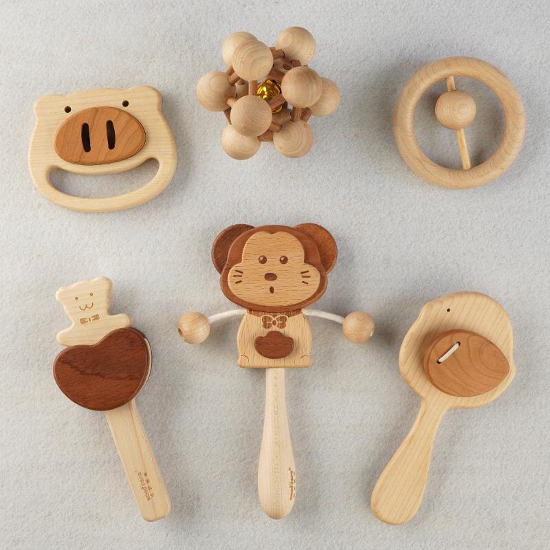 可啃木质礼物百天满月木艺玩具宝宝婴儿摇铃拨浪鼓