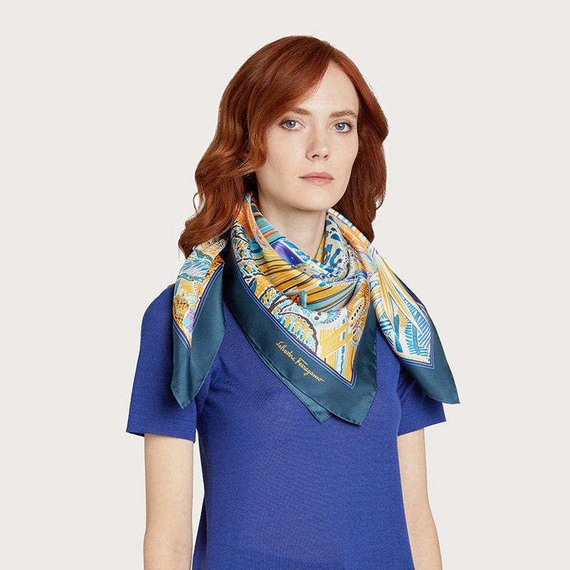 换季特惠ferragamo菲拉格慕女士蜡染印花桑蚕蚕丝围巾围巾