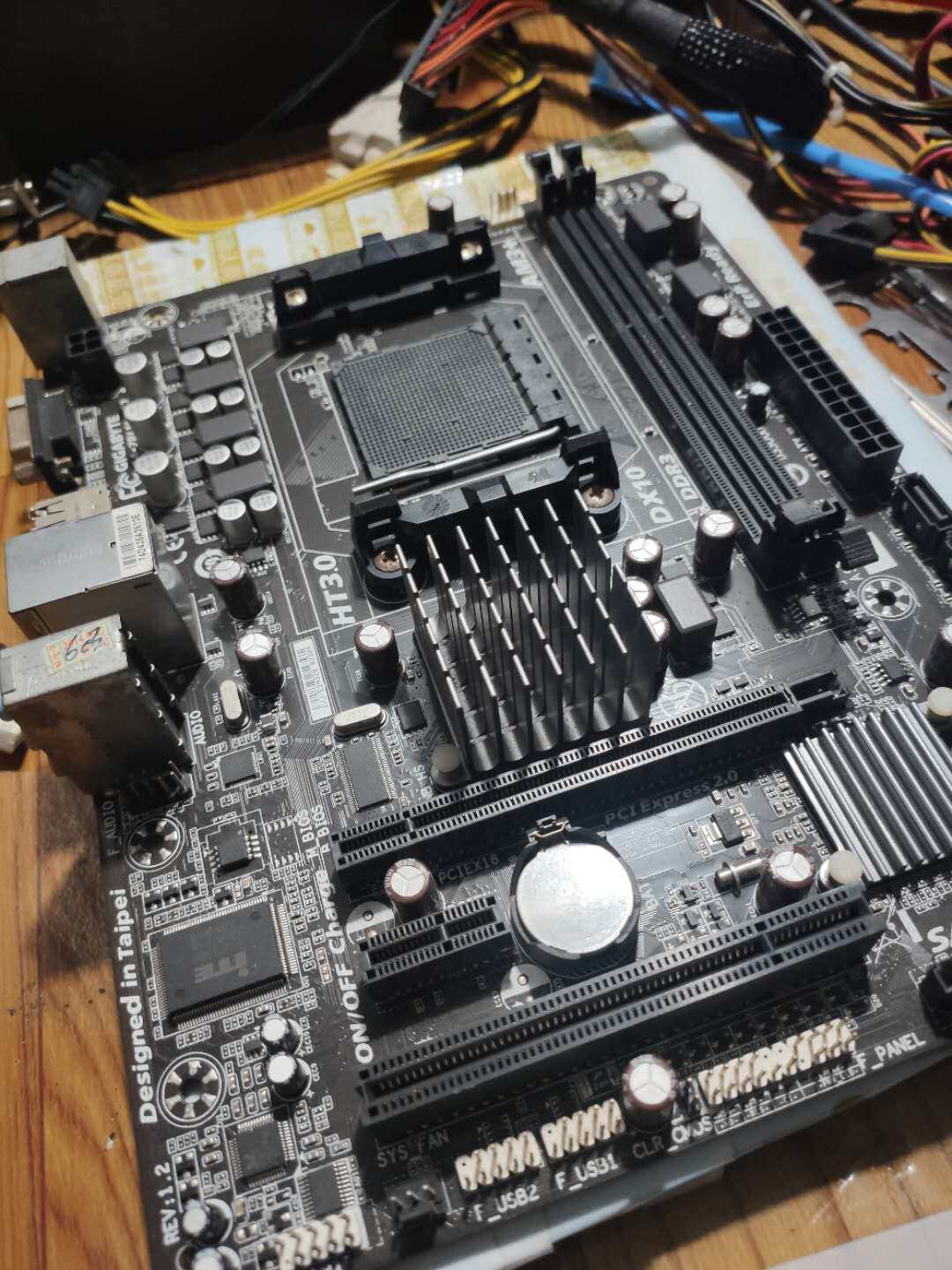 gigabyte技嘉ga-78lmt-s2主板am3 小板938针ddr3内存fx主板