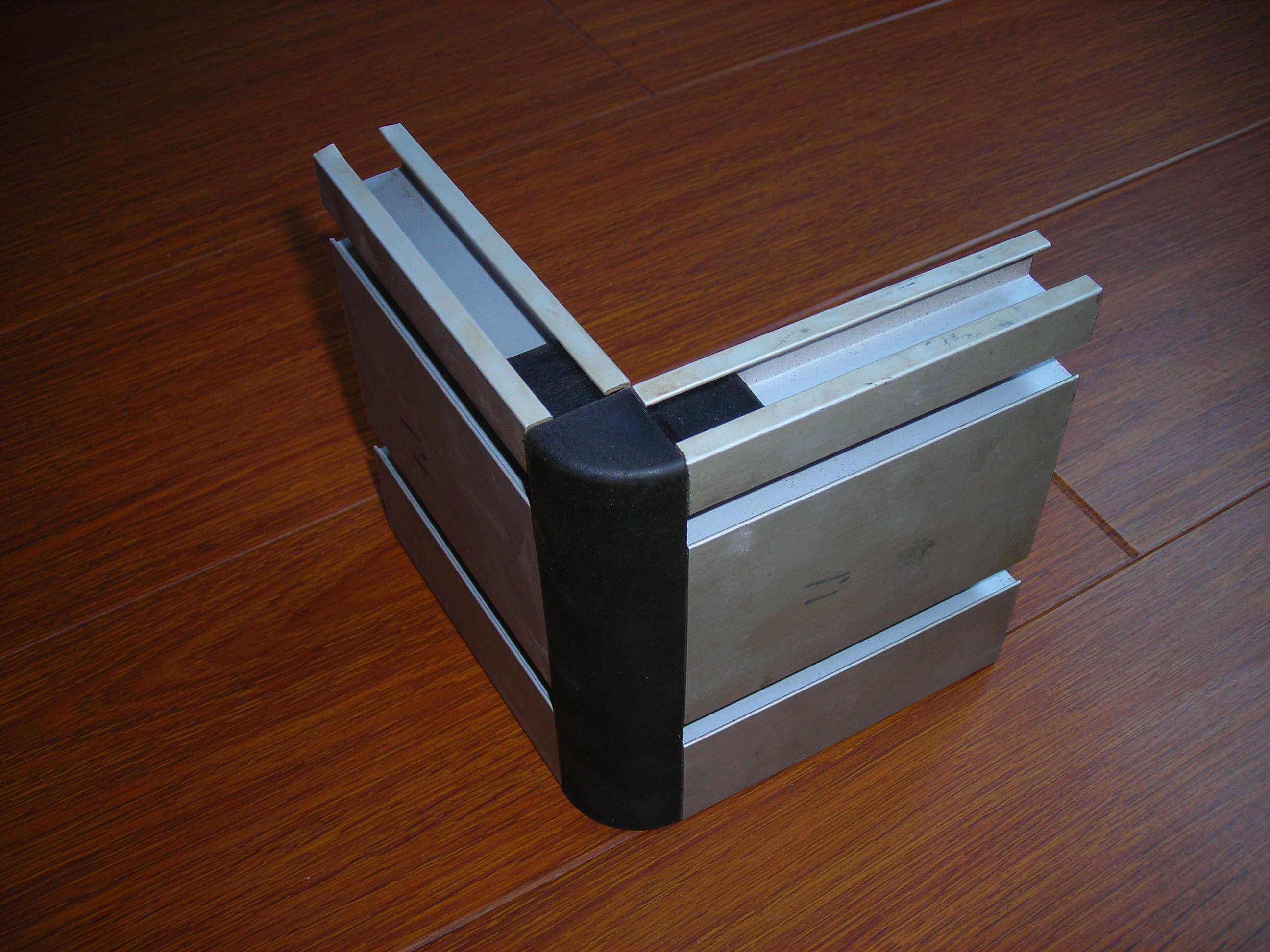 铝型材90度转角连接塑料弯头输送链倍速链导轨铝材