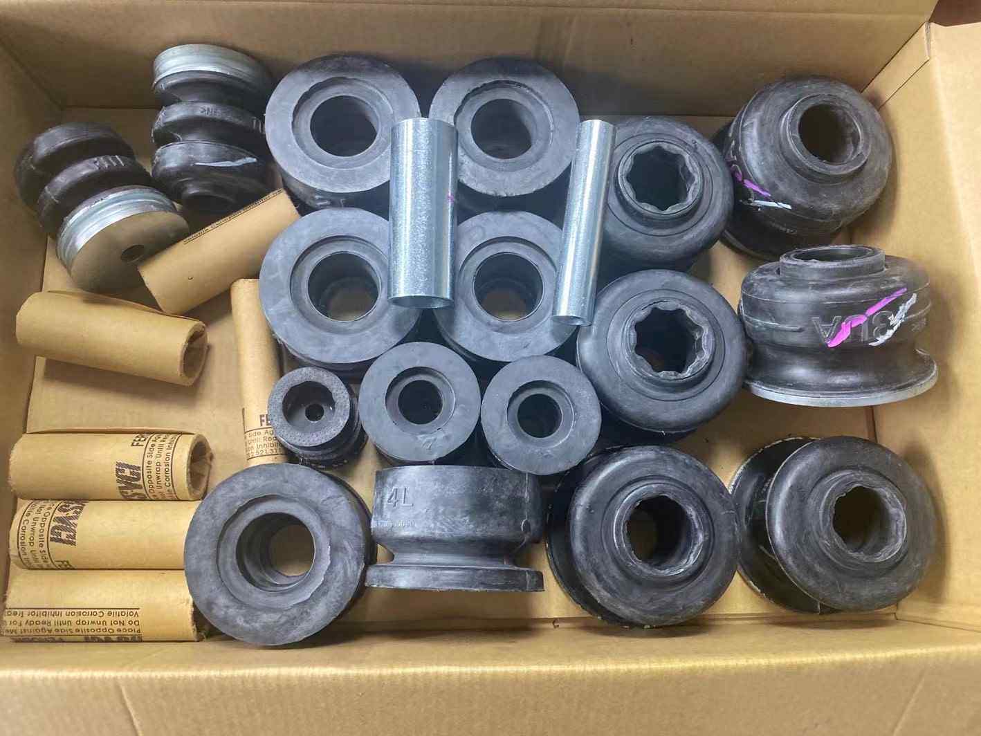 大梁胶套适用霸道4000lc120lc1502700车壳胶垫车身底盘其他