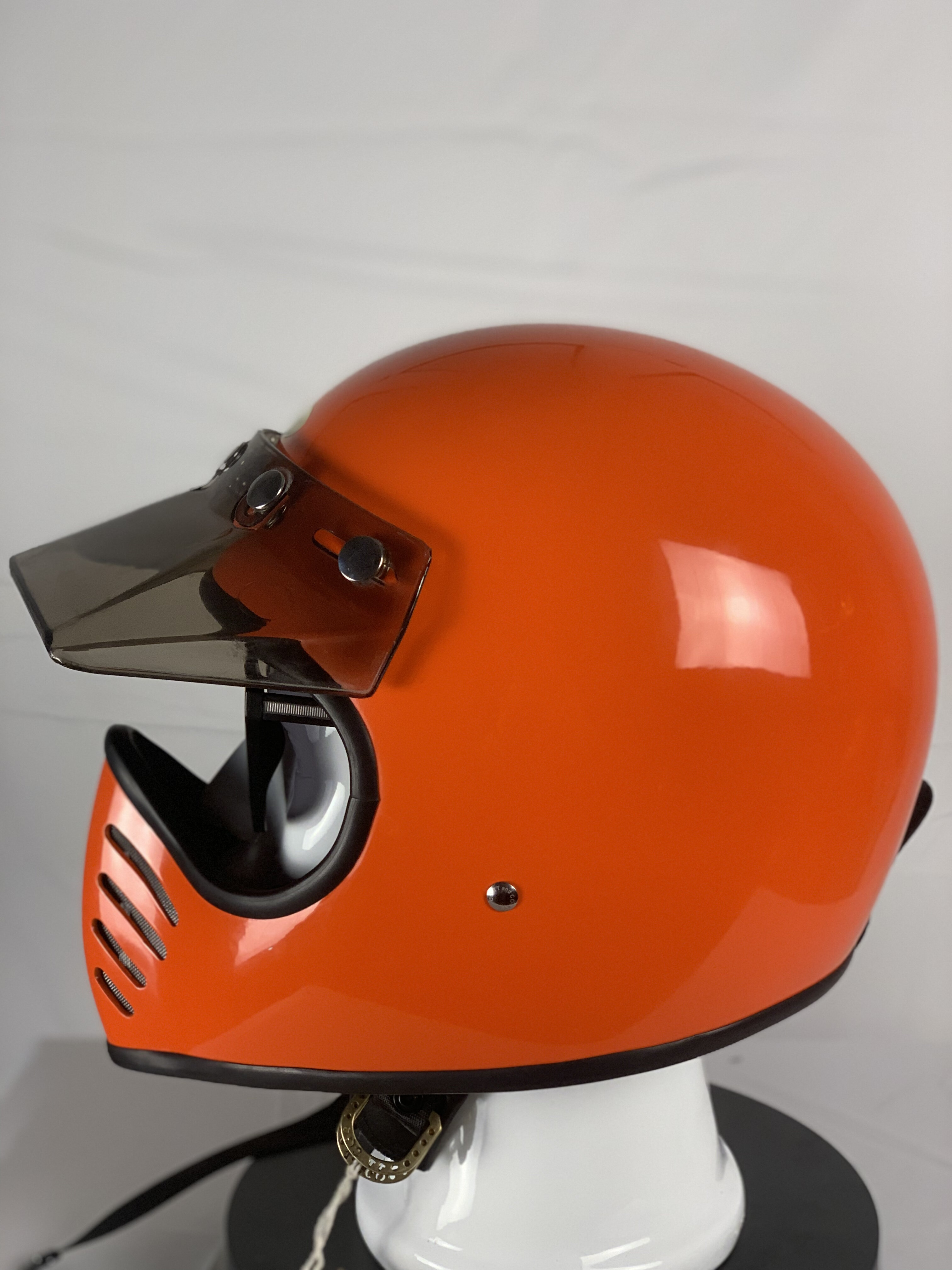 高档moto3五钉全盔头盔哈雷越野复古同款汤普电动车头盔