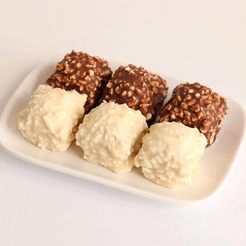 俄罗斯糖果slavyanka牌小神奇奶油味榛子夹心糖奶罐糖250g