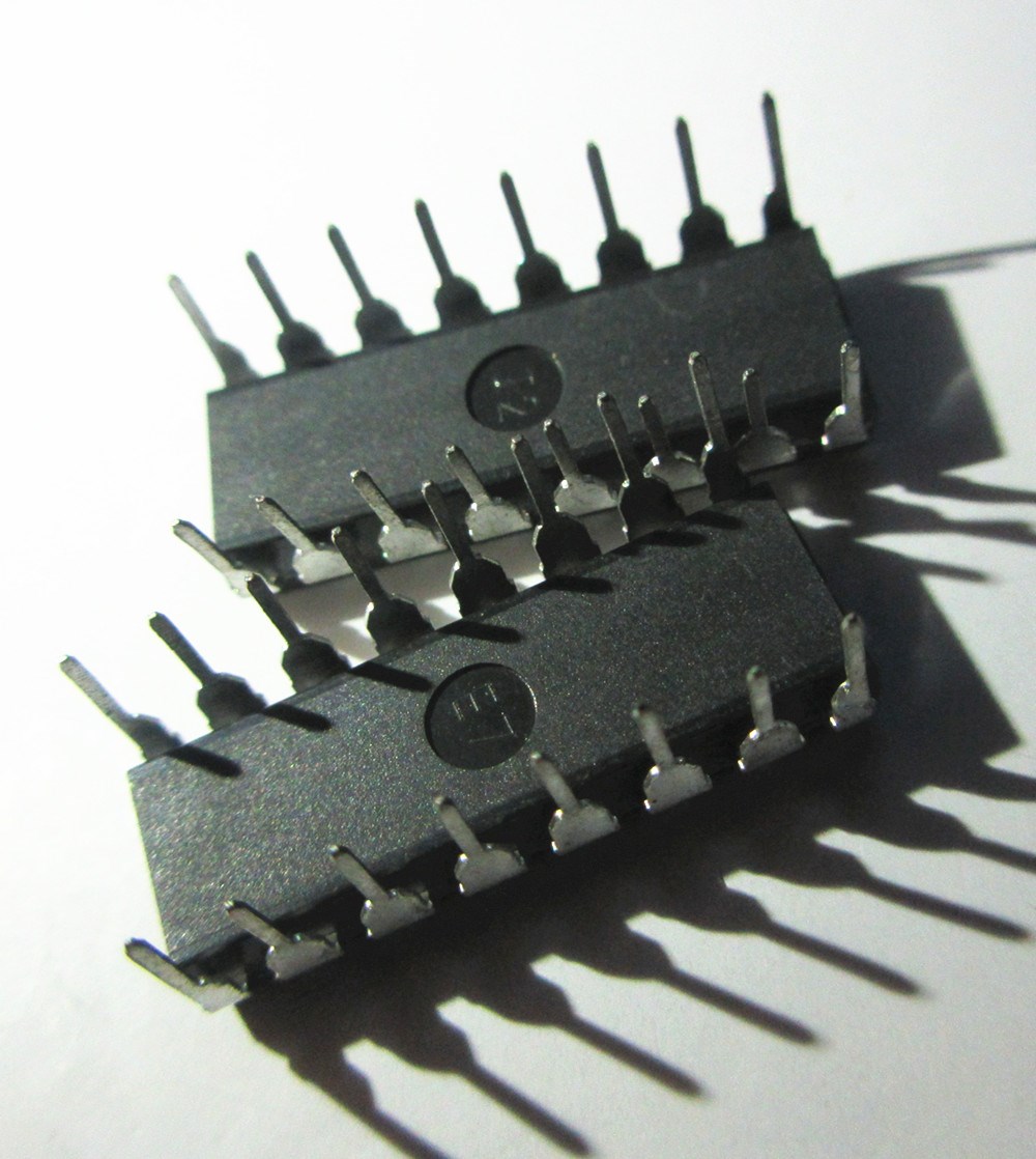 cm6800cm6800gcm6800txdip16电源芯片液晶芯片