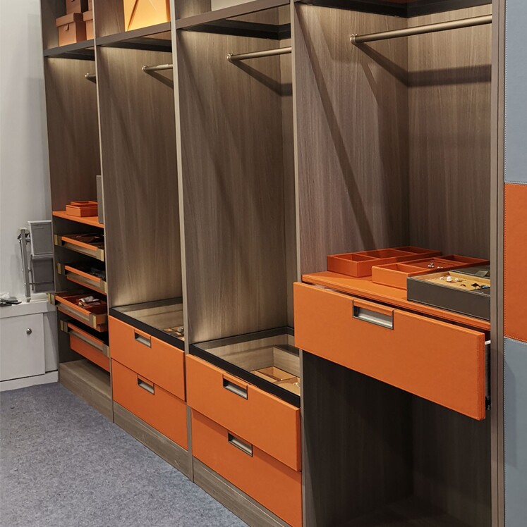 定制皮革衣柜门板抽屉面板定做衣帽间轻奢隔板收纳箱