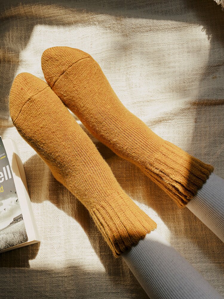 长袜子女黑色中筒袜ins潮春秋季加绒加厚保暖羊毛袜羊绒