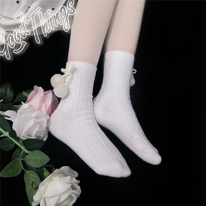 白色jk毛球纯棉短袜袜子女日系可爱百搭甜美短袜