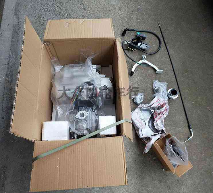 110cc扩缸三轮沙滩发动机启动倒档汽油机三进一空摩托车发动机