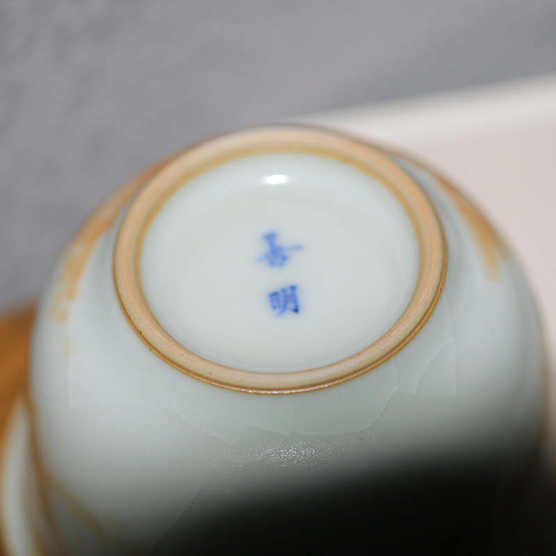 窑厂善明款月白釉矾红貔貅高温汝瓷开片可养茶杯