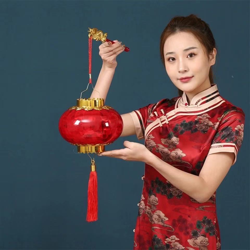 灯笼儿童玩具手提发光元宵春节新年装饰小灯笼手拿灯笼