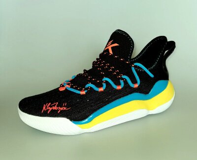 轻骑兵5代篮球球鞋2020汤普森kt5-light轻便透气112021608篮球鞋