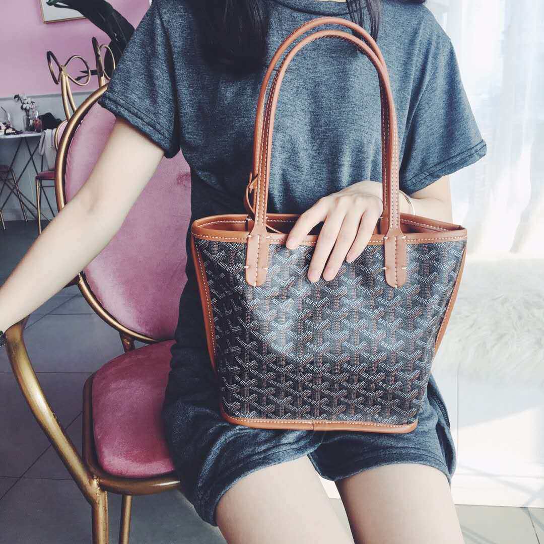 韩国东大门狗牙包2022新款小马包女单肩托特购物袋通用款女包