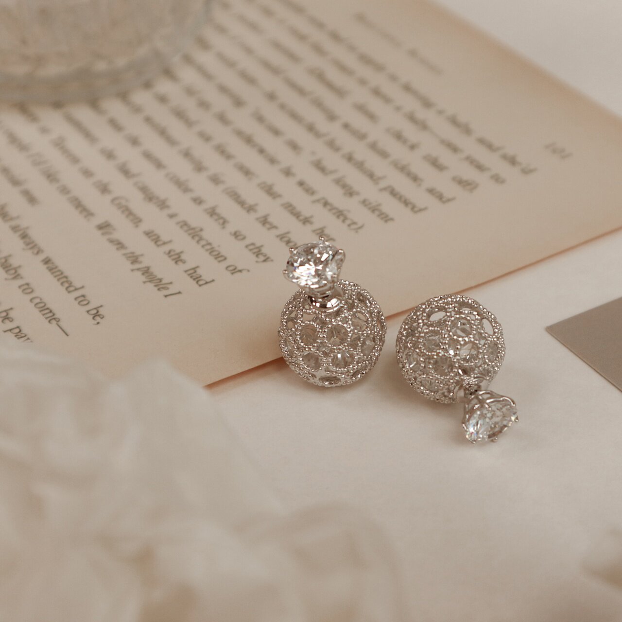 chiwen台湾专柜蕾丝镂空空大力丸耳环首饰情人节耳环