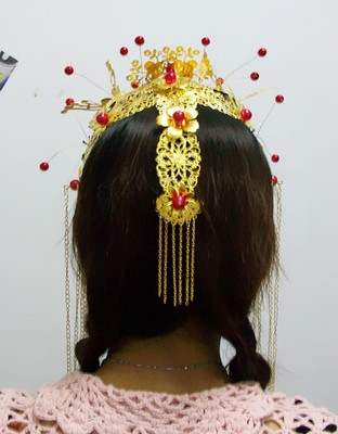 金色红珠凤冠古装新娘凤冠帽子头饰婚服发饰妃子步摇流苏汉服戏曲