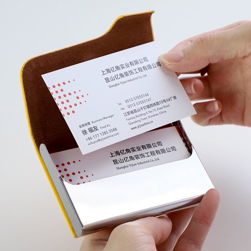 名片翻盖名片盒链家便携式女士精致随身超薄皮质名片盒
