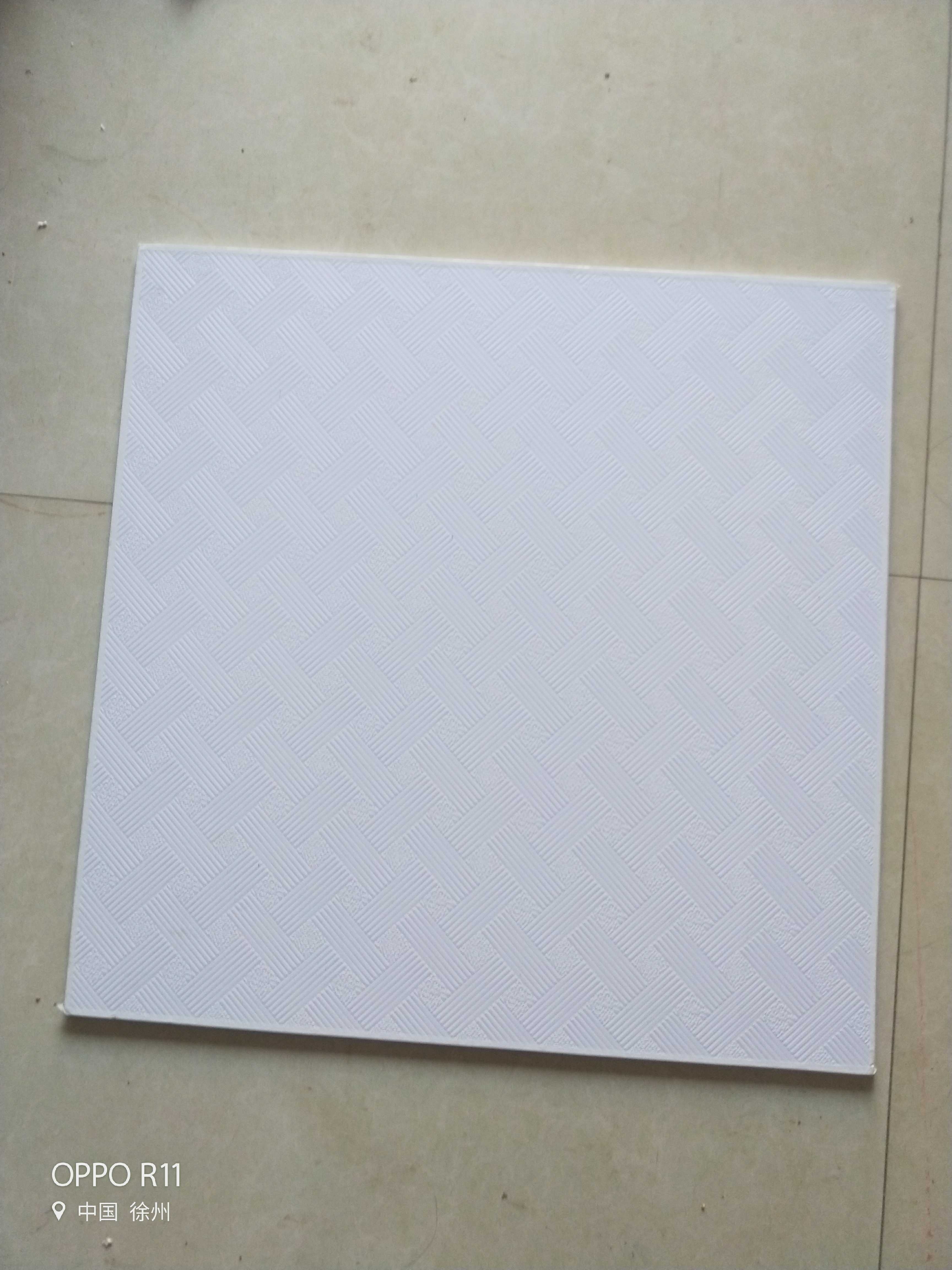 牌泰覆膜石膏板防潮吊顶矿棉板硅酸钙隔音隔热普通石膏板