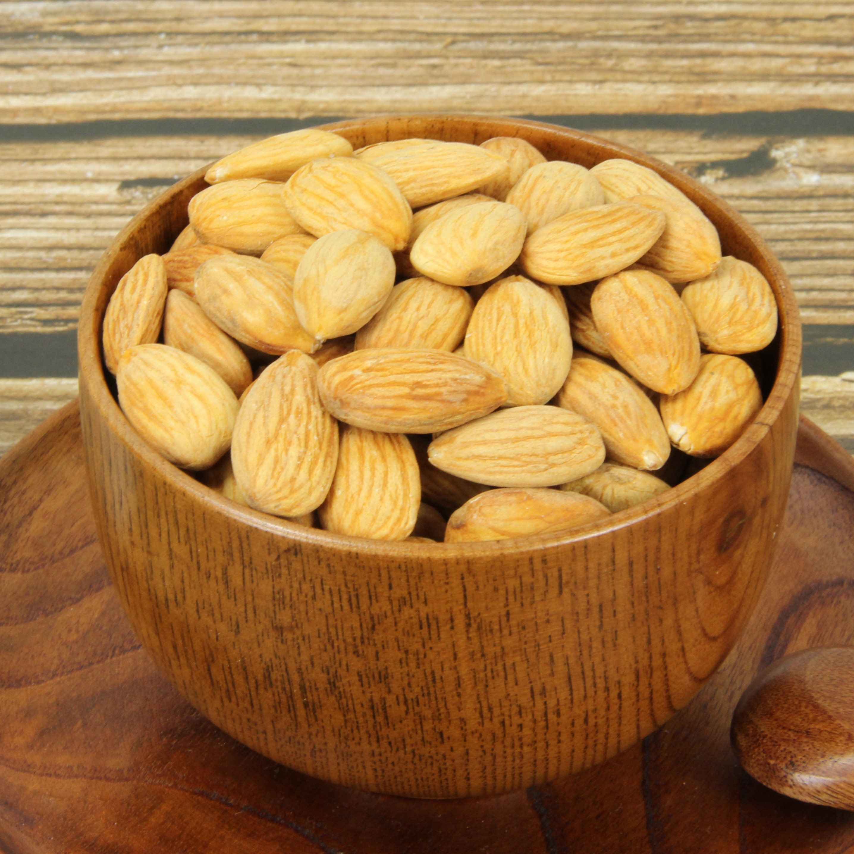 盐焗整箱零食坚果500g袋装杏仁桃仁小亲扁桃杏仁